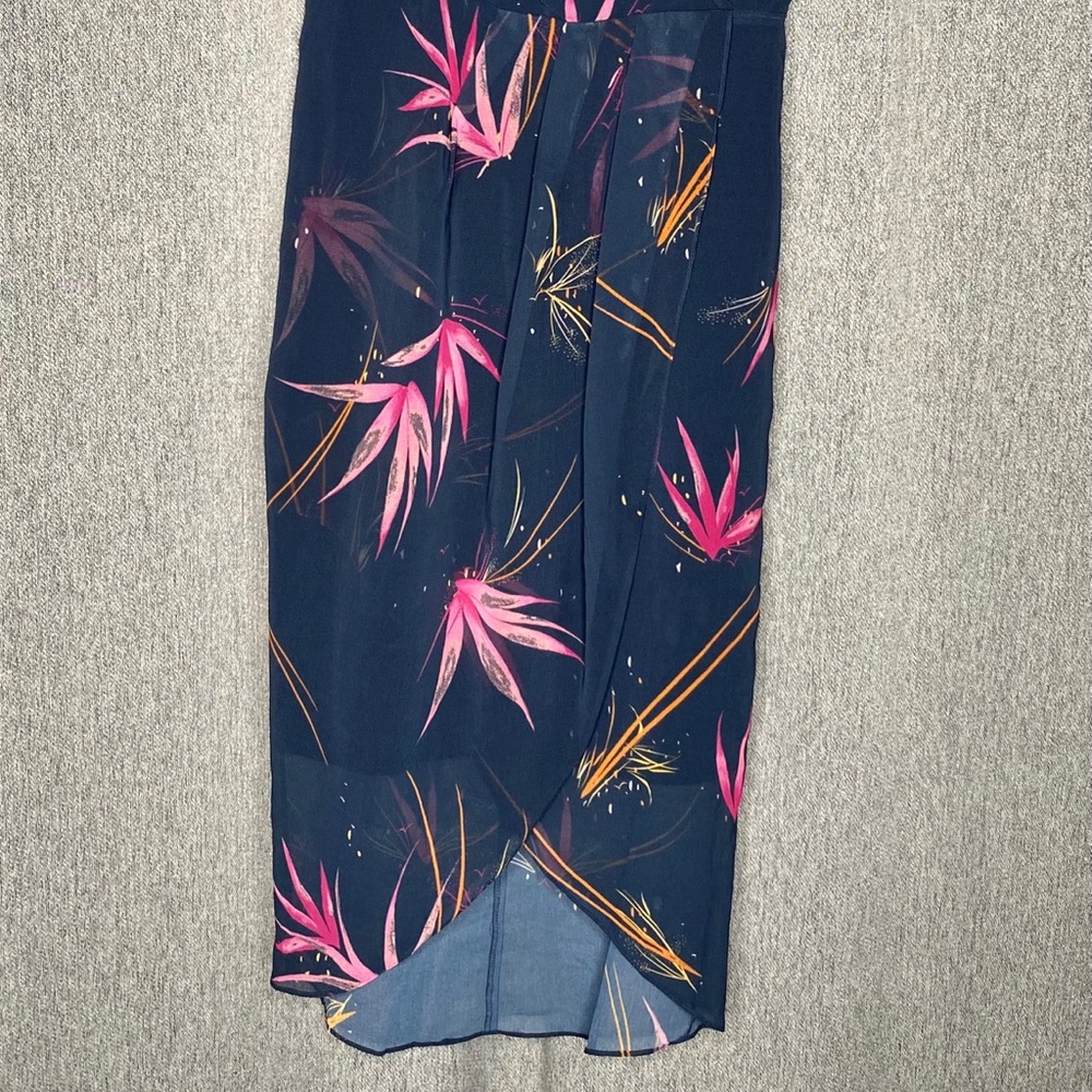 Chelsea 28 cocktail maybe blue and flowers dress - Picture 2 of 4